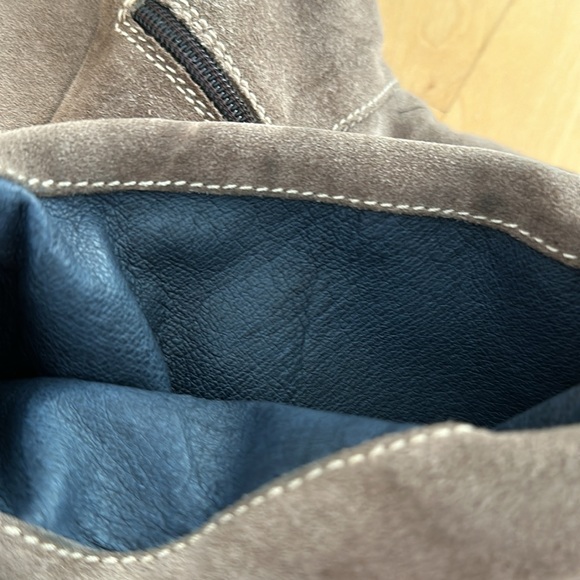 Pedro mialles Suede over the knee boots. - Picture 9 of 10